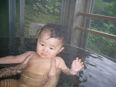 ななちゃん 温泉デビュー